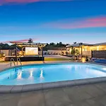 Villa Luxury With A Swimming Pool - 21484 *
