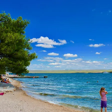 Luxury With A Swimming Pool - 21484 *