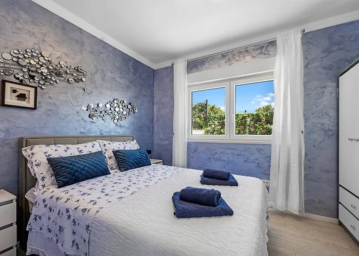 Luxury With A Swimming Pool - 21484 ヴィラ